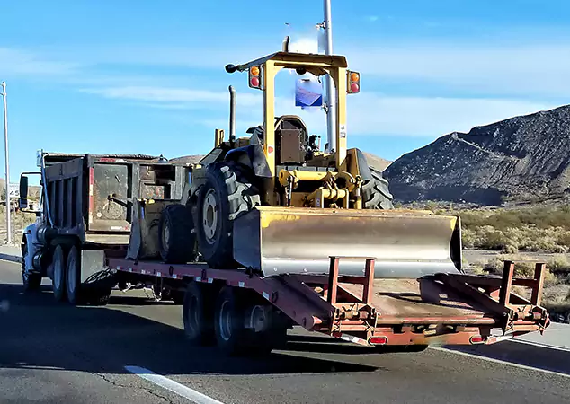 Why Choose Hilo Heavy Hauling Over Other Heavy Equipment Shipping Companies?